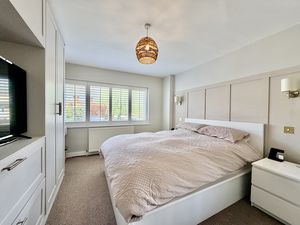 Photo 2- click for photo gallery